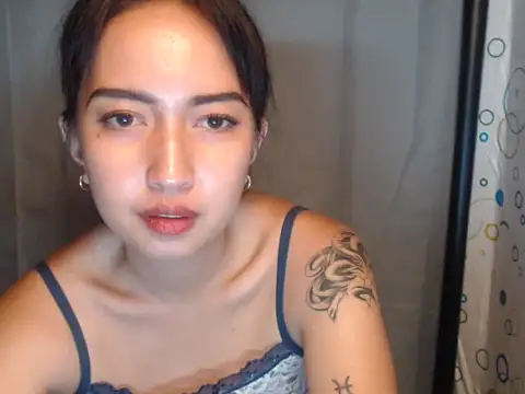 Snapshot of Soft_Angel8 chatting on 05/29/26, 03:29 Soft Angel8 online show from 05/29/26, 03:29