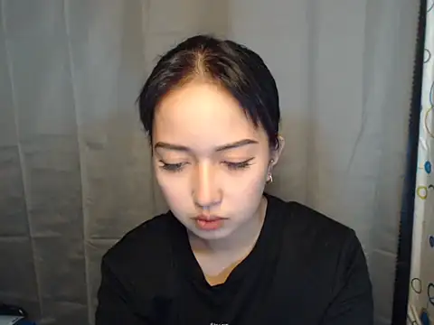 Snapshot of Soft_Angel8 chatting on 04/22/26, 04:41 Soft Angel8 online show from 04/22/26, 04:41