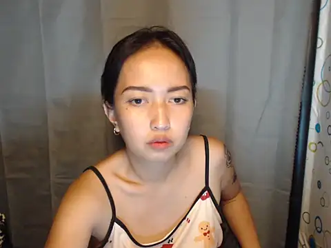 Snapshot of Soft_Angel8 chatting on 04/29/26, 06:17 Soft Angel8 online show from 04/29/26, 06:17