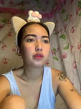 Soft Angel8 online show from 06/17/26, 04:23