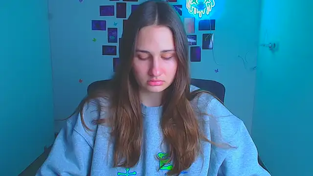 Stefanie Sweet online show from 04/03/26, 05:14