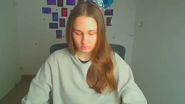 Stefanie Sweet online show from 03/24/26, 06:57