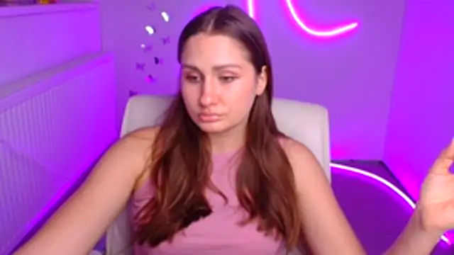 Stefanie Sweet online show from 11/11/25, 01:28