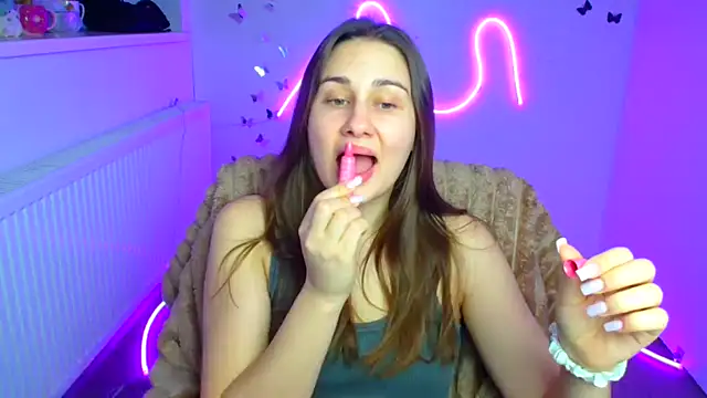 Stefanie Sweet online show from 03/06/26, 06:30