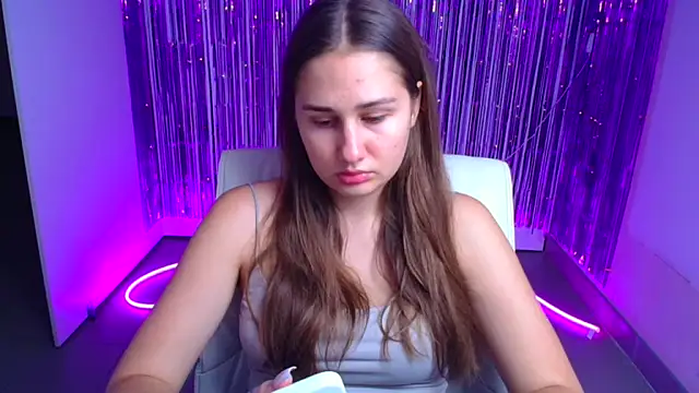 Stefanie Sweet online show from 09/19/25, 05:33