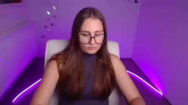 Stefanie Sweet online show from 09/12/25, 05:29