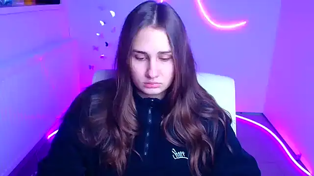 Stefanie Sweet online show from 12/20/25, 06:27