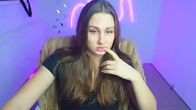 Snapshot of Stefanie_Sweet chatting on 02/18/26, 12:34 Stefanie Sweet online show from 02/18/26, 12:34