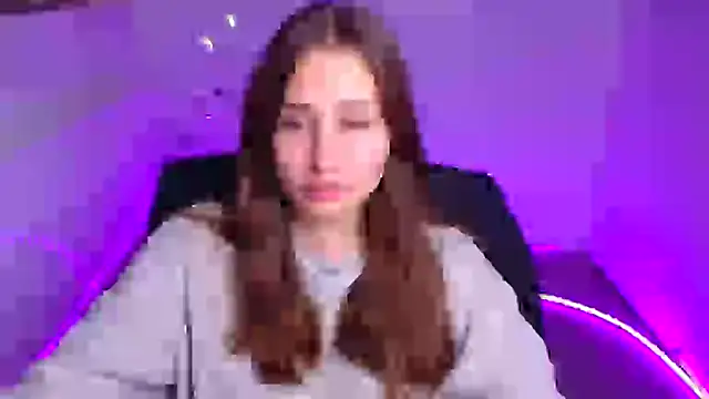 Stefanie Sweet online show from 10/08/25, 05:20