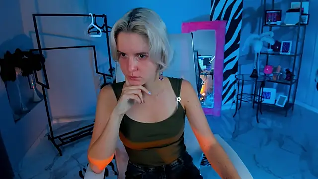 Snapshot of BethanyCloud chatting on 10/02/25, 05:33 BethanyCloud online show from 10/02/25, 05:33