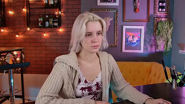 BethanyCloud online show from 12/03/25, 02:23