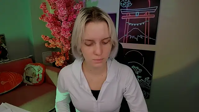 BethanyCloud online show from 11/18/25, 05:44