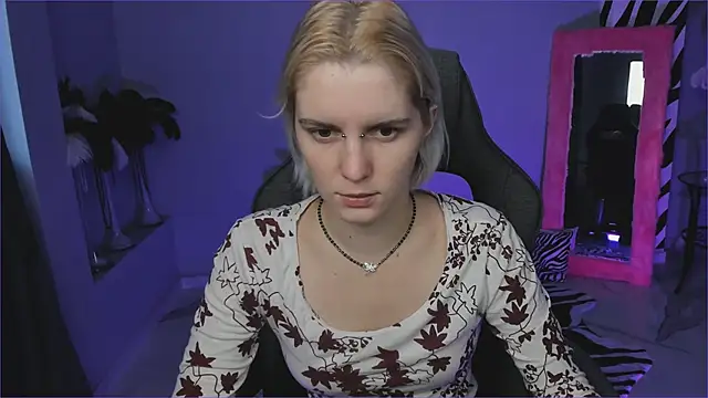 BethanyCloud online show from 11/27/25, 05:52