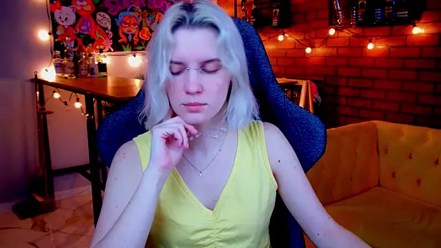BethanyCloud online show from 05/15/26, 02:20