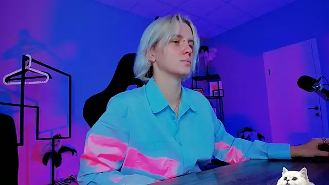 BethanyCloud online show from 10/22/25, 05:29