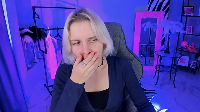 BethanyCloud online show from 11/12/25, 05:44