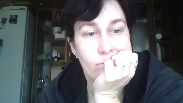 Amandda  online show from 03/27/26, 06:11