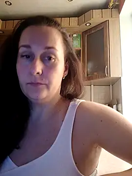 Snapshot of Amandda_ chatting on 09/27/25, 02:45 Amandda online show from 09/27/25, 02:45