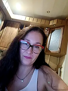 Snapshot of Amandda_ chatting on 10/18/25, 07:05 Amandda online show from 10/18/25, 07:05