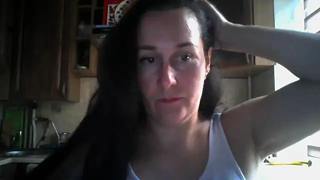 Snapshot of Amandda_ chatting on 09/18/25, 06:49 Amandda online show from 09/18/25, 06:49