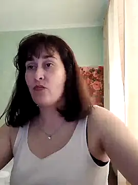 Snapshot of Amandda_ chatting on 05/25/26, 10:47 Amandda online show from 05/25/26, 10:47