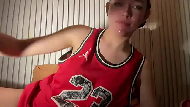 cummingstar25 online show from 12/16/25, 11:20