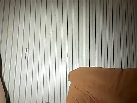 cummingstar25 online show from 12/18/25, 11:19