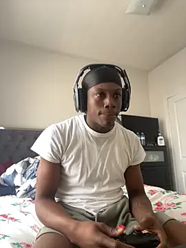 labishyoung25 online show from 12/05/25, 05:22