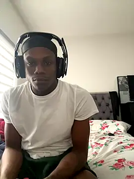 labishyoung25 online show from 12/03/25, 07:57