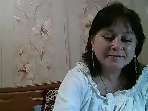 Snapshot of Samantha44021 chatting on 09/27/25, 09:43 Samantha44021 online show from 09/27/25, 09:43