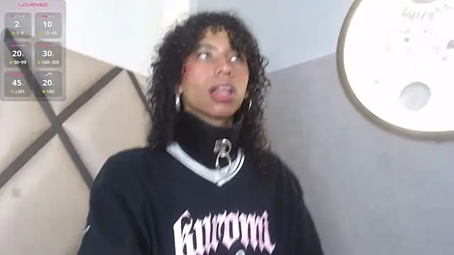 Snapshot of venus-03 chatting on 02/07/26, 03:47 venus-03 online show from 02/07/26, 03:47