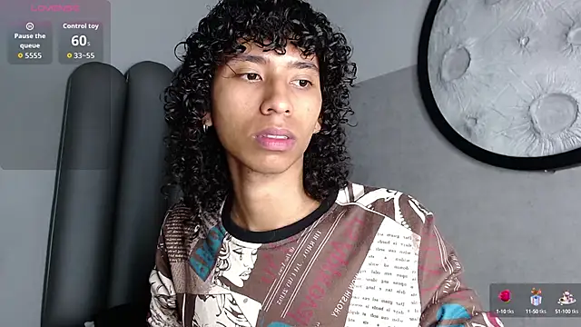 venus-03 online show from 10/15/25, 03:27