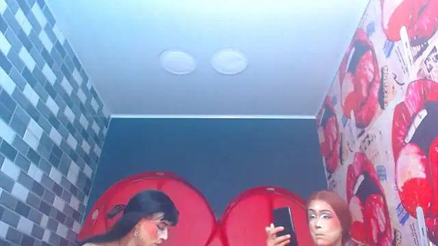 julessxcharlotte online show from 11/06/25, 02:10