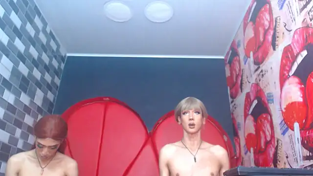 julessxcharlotte online show from 10/15/25, 02:03