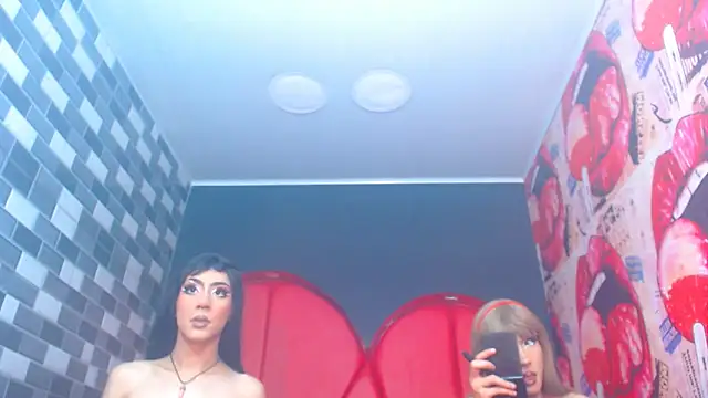 julessxcharlotte online show from 11/10/25, 02:22