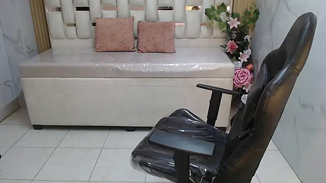 jass thompson s online show from 10/02/25, 01:03