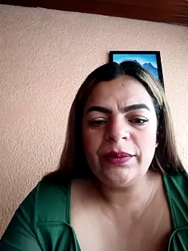 Mia-Glow online show from 02/06/26, 12:12