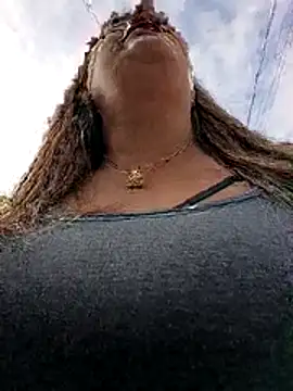 Mia-Glow online show from 04/14/26, 12:32