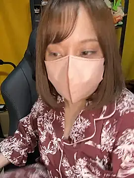 Snapshot of 0kanna0 chatting on 10/02/25, 03:37 0kanna0 online show from 10/02/25, 03:37