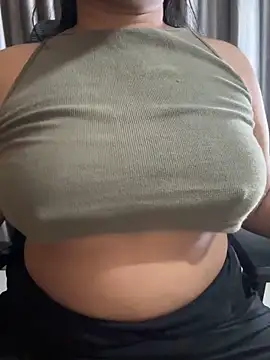 Maggi-is-back online show from 11/22/25, 03:16