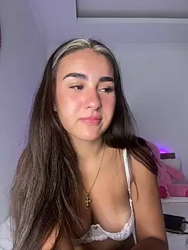 sarahsparkles20 online show from 10/07/25, 11:39