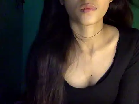 Snapshot of _kamyaa09 chatting on 10/01/25, 07:07 kamyaa09 online show from 10/01/25, 07:07