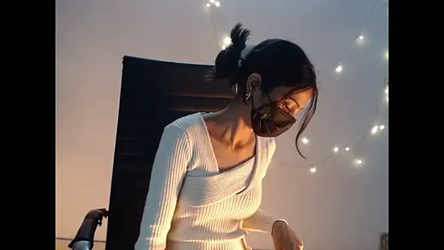  kamyaa09 online show from 12/15/25, 06:25