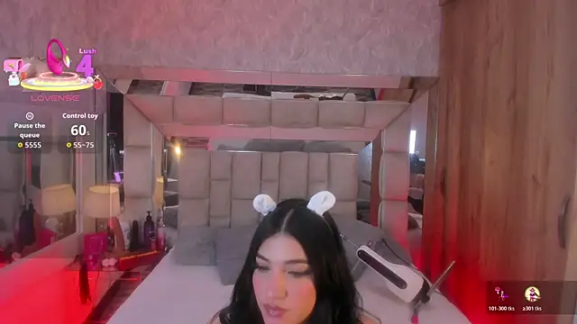 PAULETEJOHNSON online show from 10/31/25, 03:03