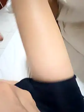 wa1843 online show from 10/30/25, 03:31