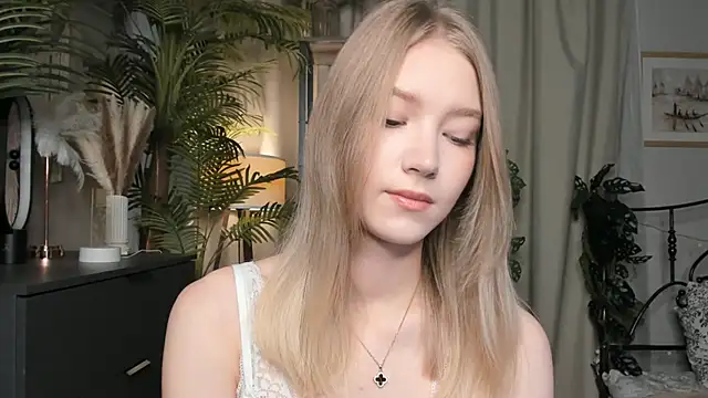 ChinBonnell online show from 10/19/25, 05:43
