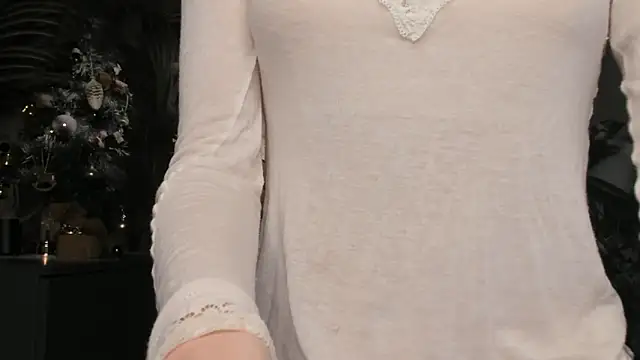 ChinBonnell online show from 12/22/25, 05:40