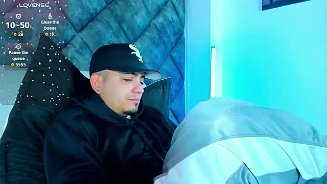 OwenStonne  online show from 12/05/25, 12:48