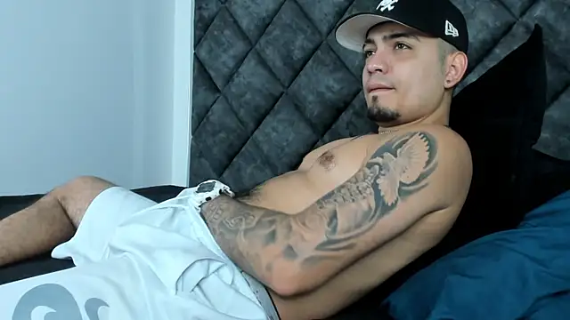 OwenStonne  online show from 11/13/25, 12:31