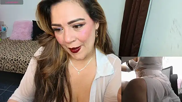 Paulina-Becerraa online show from 04/18/26, 04:37